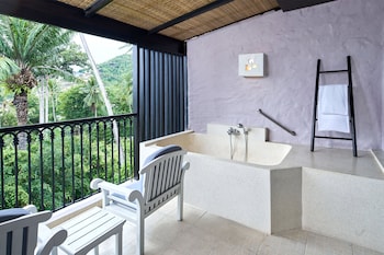 Studio, 1 King Bed