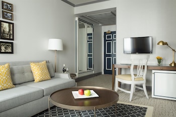 Executive Suite (Front)