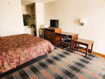 Room, 1 King Bed, Non Smoking