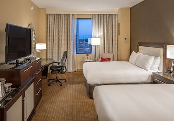 Two Double Beds, Accessible w Bathtub