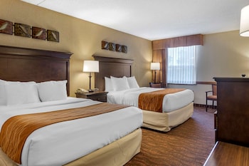 Room, 2 Queen Beds, Non Smoking