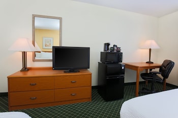 Standard Room, 2 Queen Beds, Non Smoking