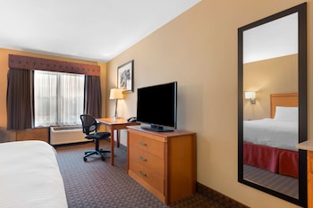Standard Room, 1 King Bed, Accessible, Non Smoking (Bathtub)