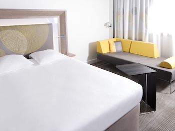 Suite, 1 Double Bed with Sofa bed, Terrace