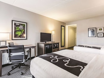Room, 2 Queen Beds, Accessible, Non Smoking (Mobility/Hearing)