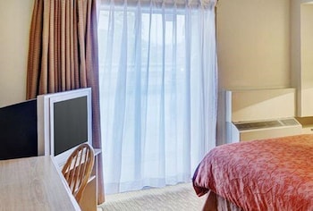King Room with Sofa Bed