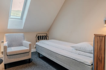 Single Room (Small)