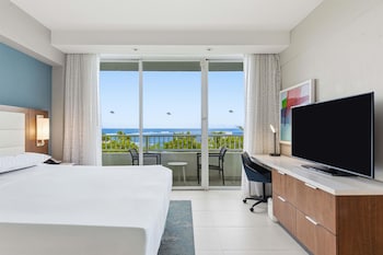 Family Room, Multiple Beds, Balcony, Garden View