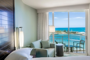 Premium Room, 1 King Bed, Balcony, Ocean View (Beach Wing)