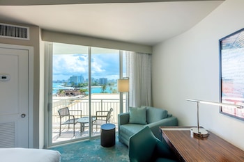 Room, 2 Double Beds, Balcony, Garden View (Beach Wing)