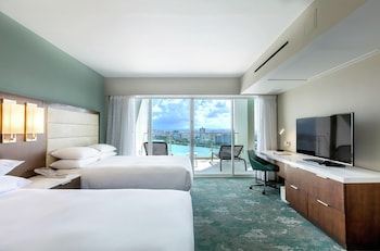 Suite, Multiple Beds, Balcony, Lagoon View (Wave Wing)
