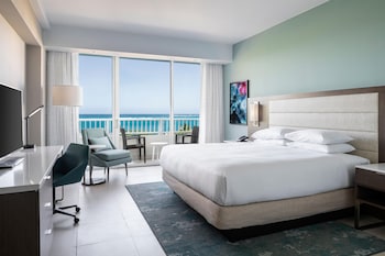 Premium Room, 1 King Bed, Balcony, Garden View (Garden Wing)
