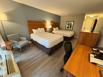 Standard Room, 2 Double Beds, Non Smoking