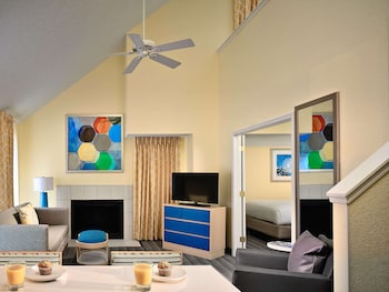 Loft, Multiple Beds, Fireplace (Two Bedroom-King and Two Doubles)