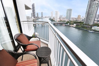 Premier Room, 1 King Bed, Balcony