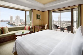 Premier Room, 1 King Bed, Balcony