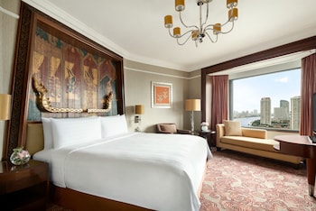 Executive Suite, 1 King Bed, River View (Horizon)
