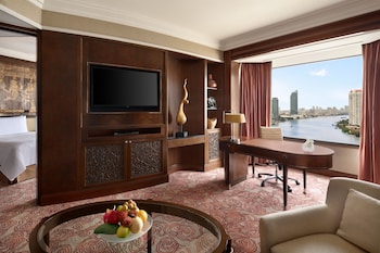 Suite, 1 King Bed, River View (SL Exec)