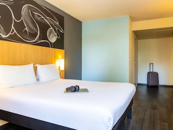 Premium Room, 1 Double Bed, Accessible