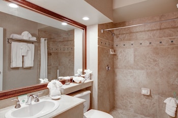 Standard Room, 2 Double Beds