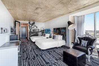 Room, 2 Queen Beds, Mobility Accessible, Corner (Mobility, Corner)