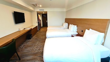 [Pick-Up/Drop-Off PKG (Incheon Airport)] Standard Triple Room