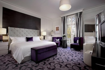 Deluxe Suite, 1 King Bed, Garden View (Palace 5 Star)