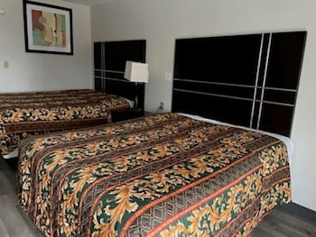 Double Room, 2 Double Beds