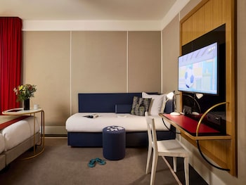 Deluxe Room, 1 Double or 2 Twin Beds