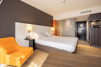 Comfort Twin Room (with Shower)