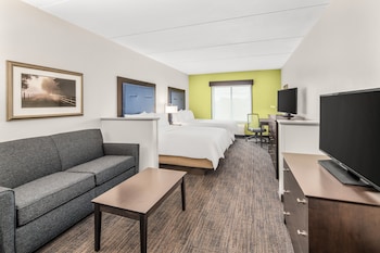 Suite, Multiple Beds