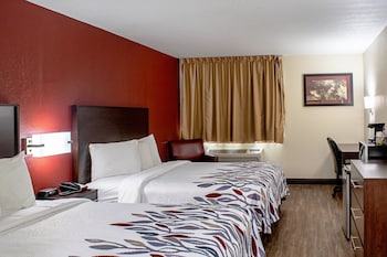 Deluxe Room, 2 Queen Beds (Smoke Free)