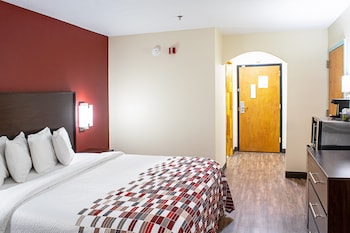 Deluxe Room, 1 King Bed, Accessible (Roll-In Shower, Smoke Free)