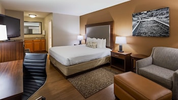Standard Room, 1 Queen Bed, Accessible, Non Smoking