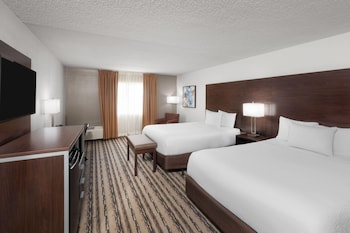 Room, 2 Queen Beds, Non Smoking (Second Floor)