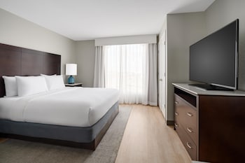 Suite, 1 King Bed, Balcony