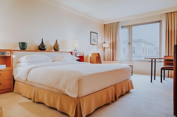 Room, 1 King Bed (High Floor)