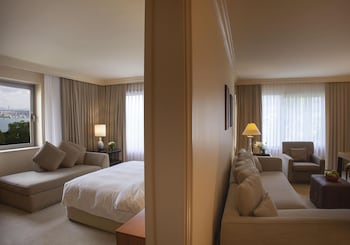 Grand Suite, 1 King Bed (Bosphorus View)
