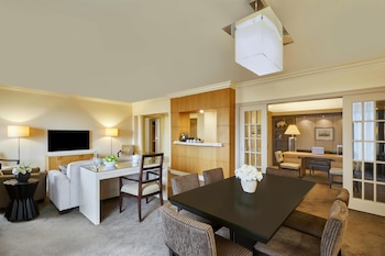 Grand, Executive Suite, 1 King Bed