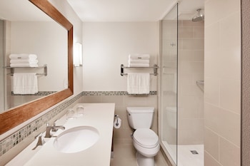 Suite, 1 Bedroom, Harbor View