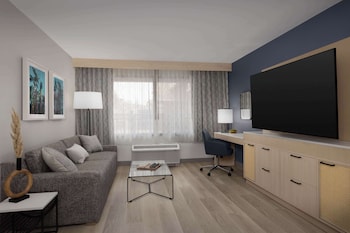 Suite, 1 King Bed