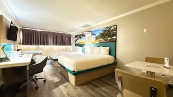 Standard Room, 2 Queen Beds