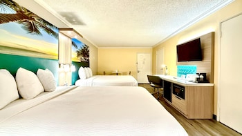 Standard Room, 2 Double Beds, Smoking