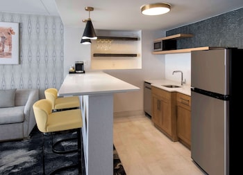 Studio Suite, 1 King Bed