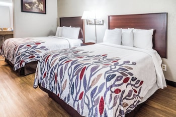 Deluxe Room, 2 Double Beds (Smoke Free)