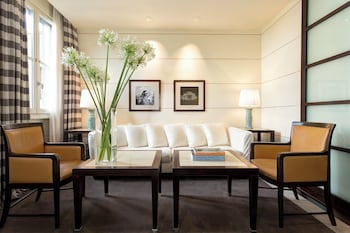 Gallery Suite