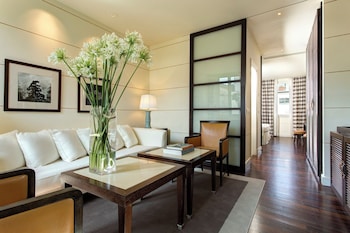 Gallery Suite