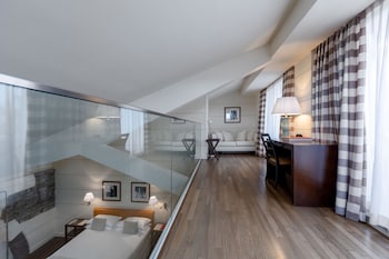 Penthouse (Suite)