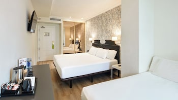 Family Triple Room
