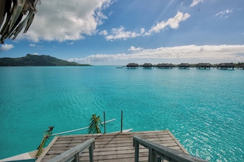 Room, Multiple Beds, Overwater (Bora Bora Island View)